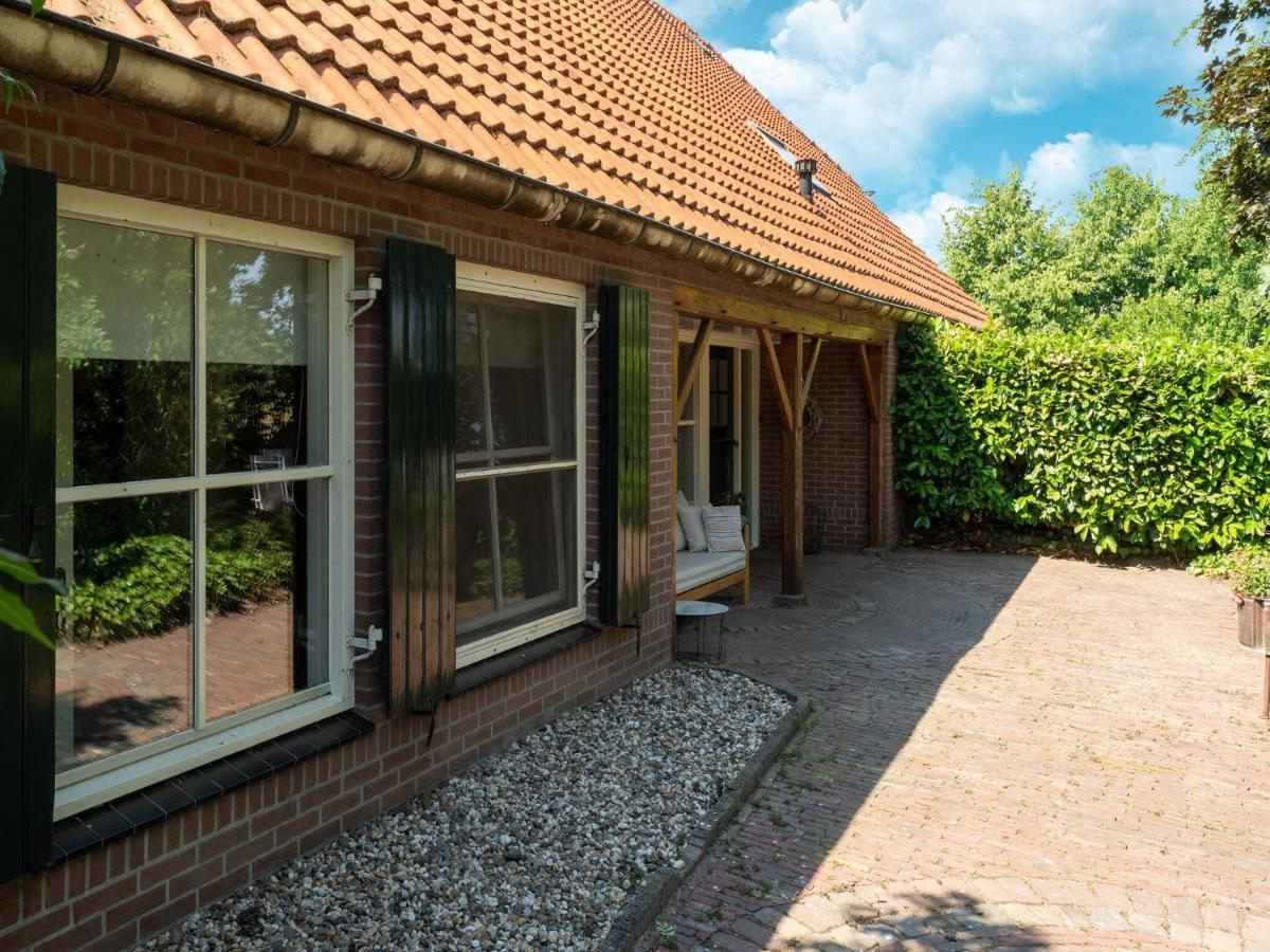 House With A Large Garden In Achterhoek Eibergen エクステリア 写真